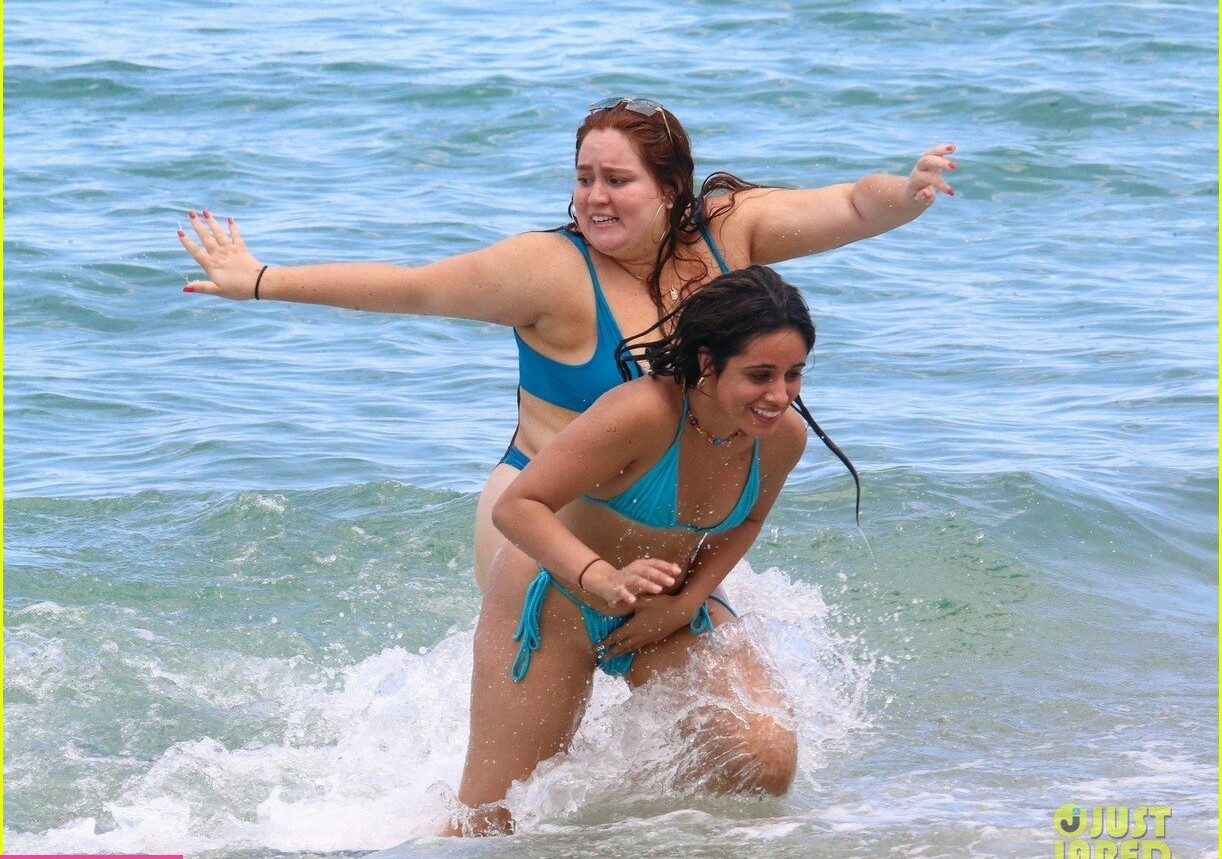 camila-cabello gallery photo #2950