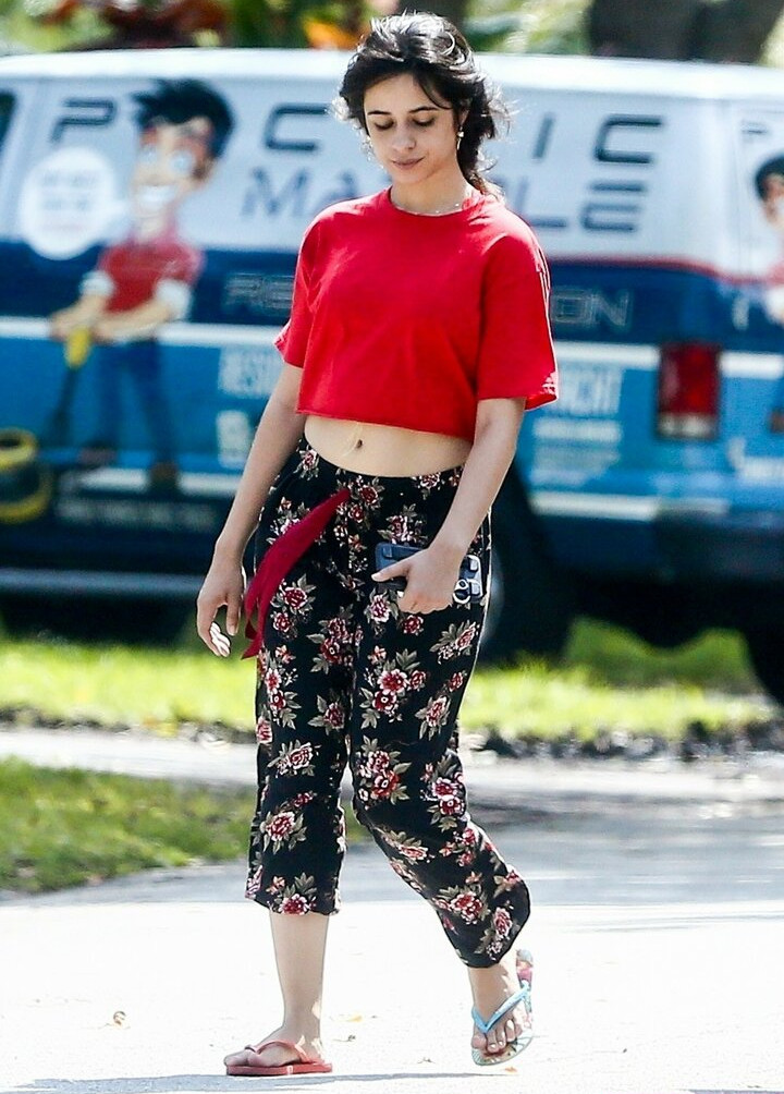 camila-cabello gallery photo #3196