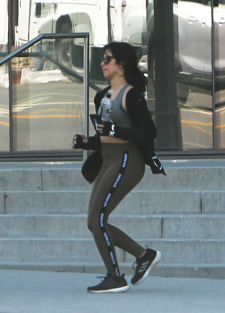 camila-cabello gallery photo #3283