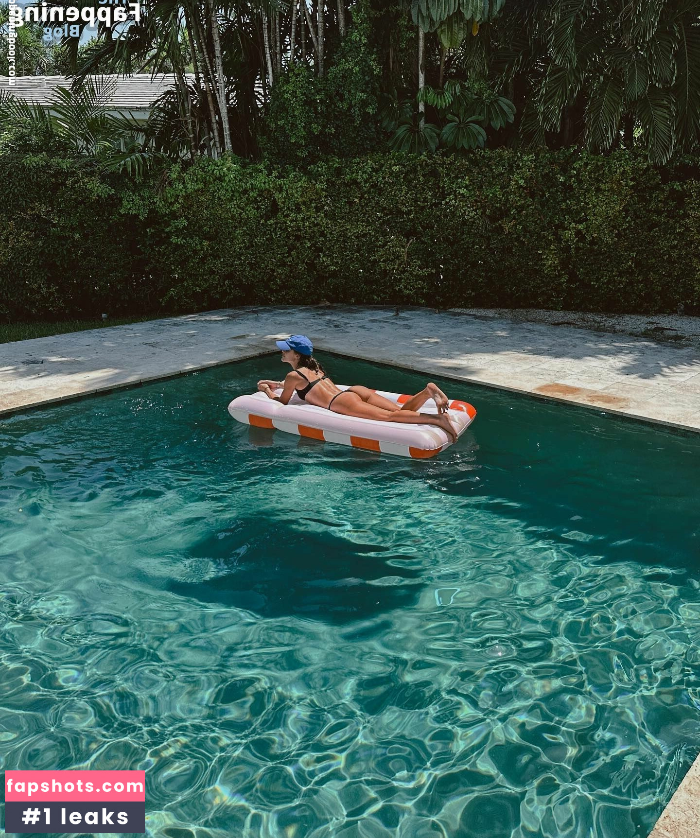 Camila Coelho gallery photo #48