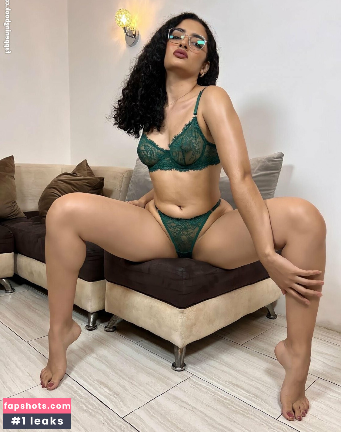 Camila Krystel gallery photo #2