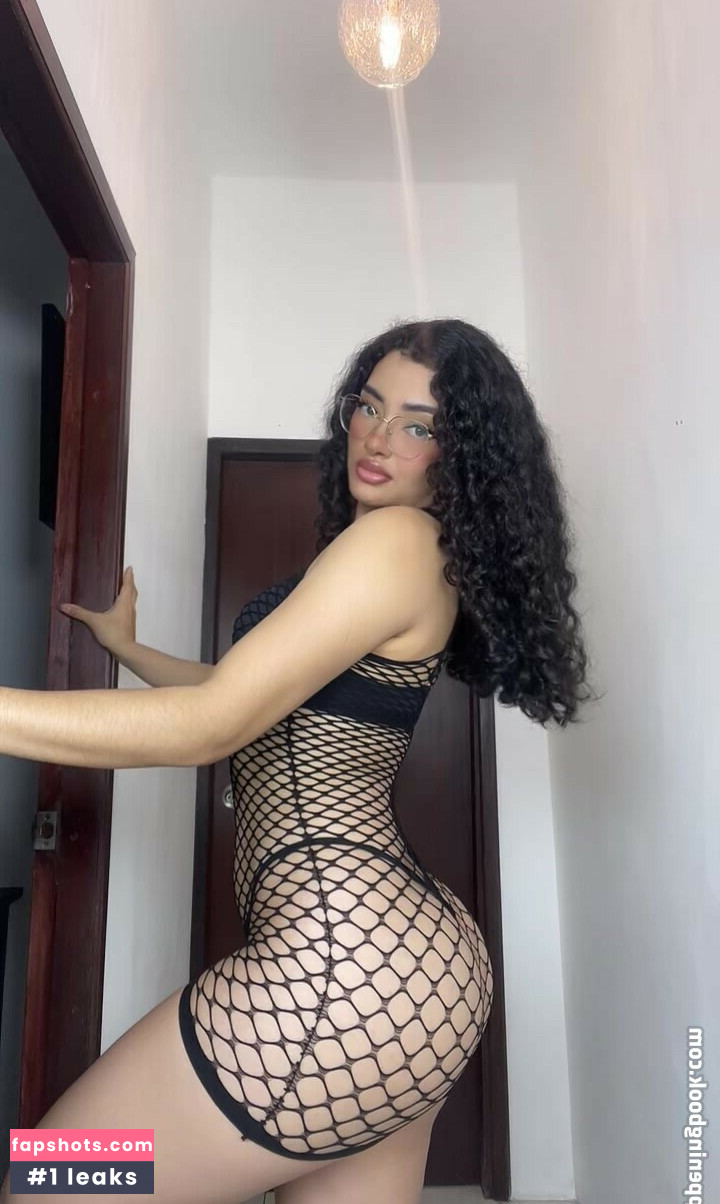 Camila Krystel gallery photo #31