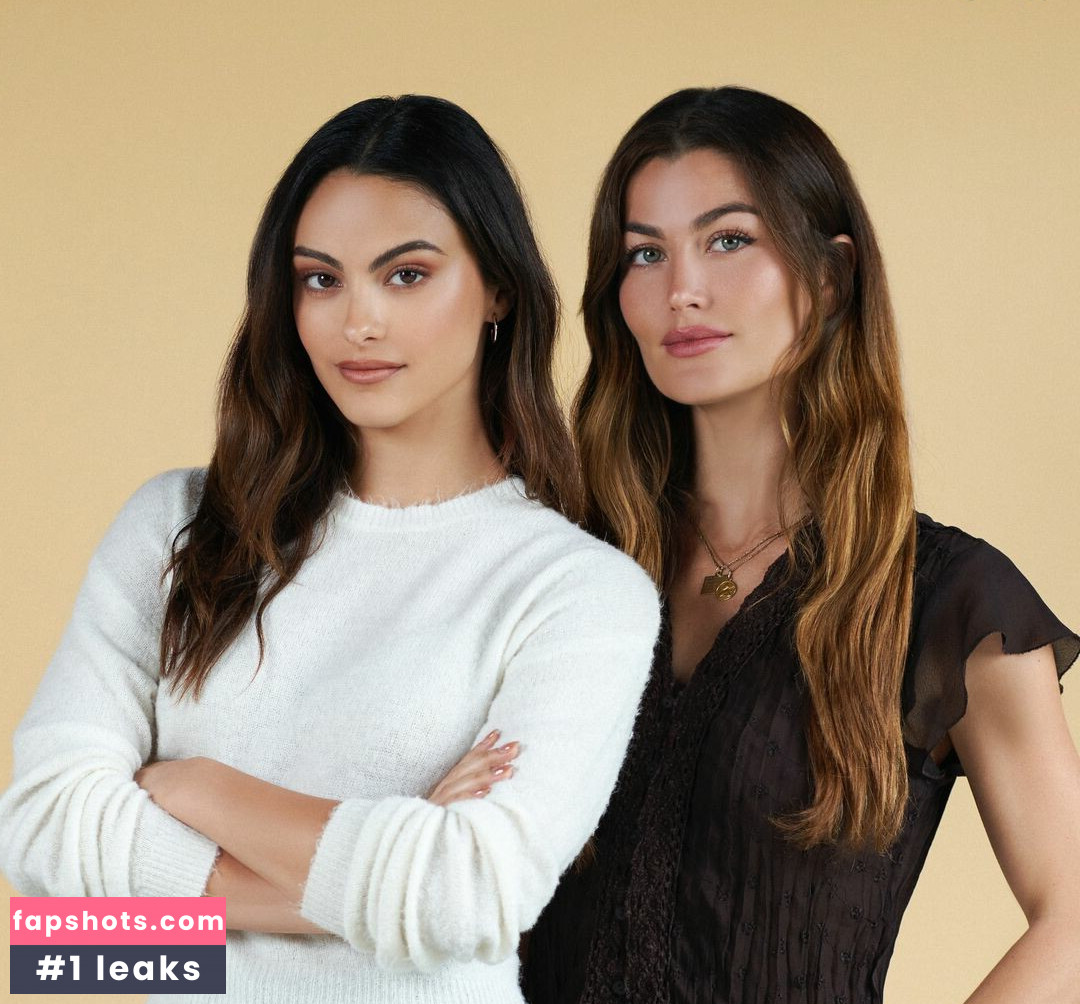 Camila Mendes gallery photo #101