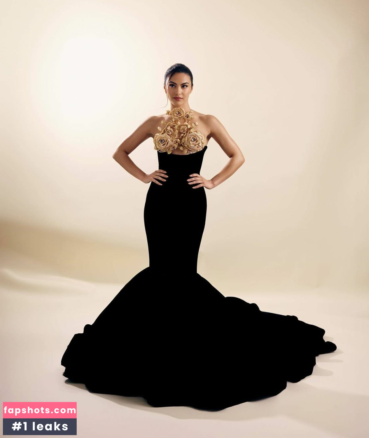 Camila Mendes gallery photo #129