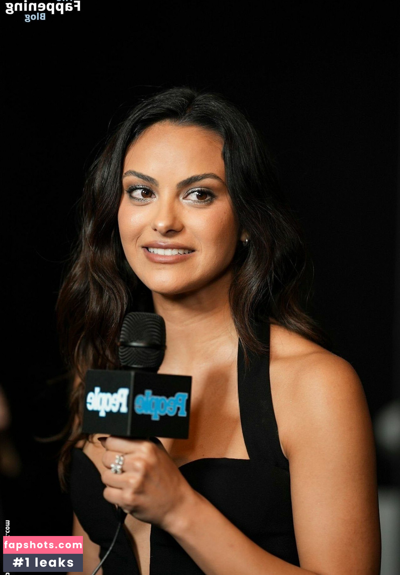 Camila Mendes gallery photo #160