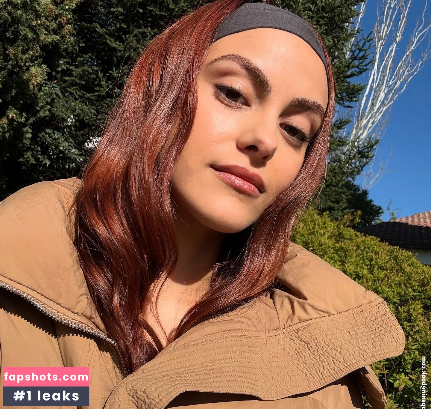 Camila Mendes gallery photo #28