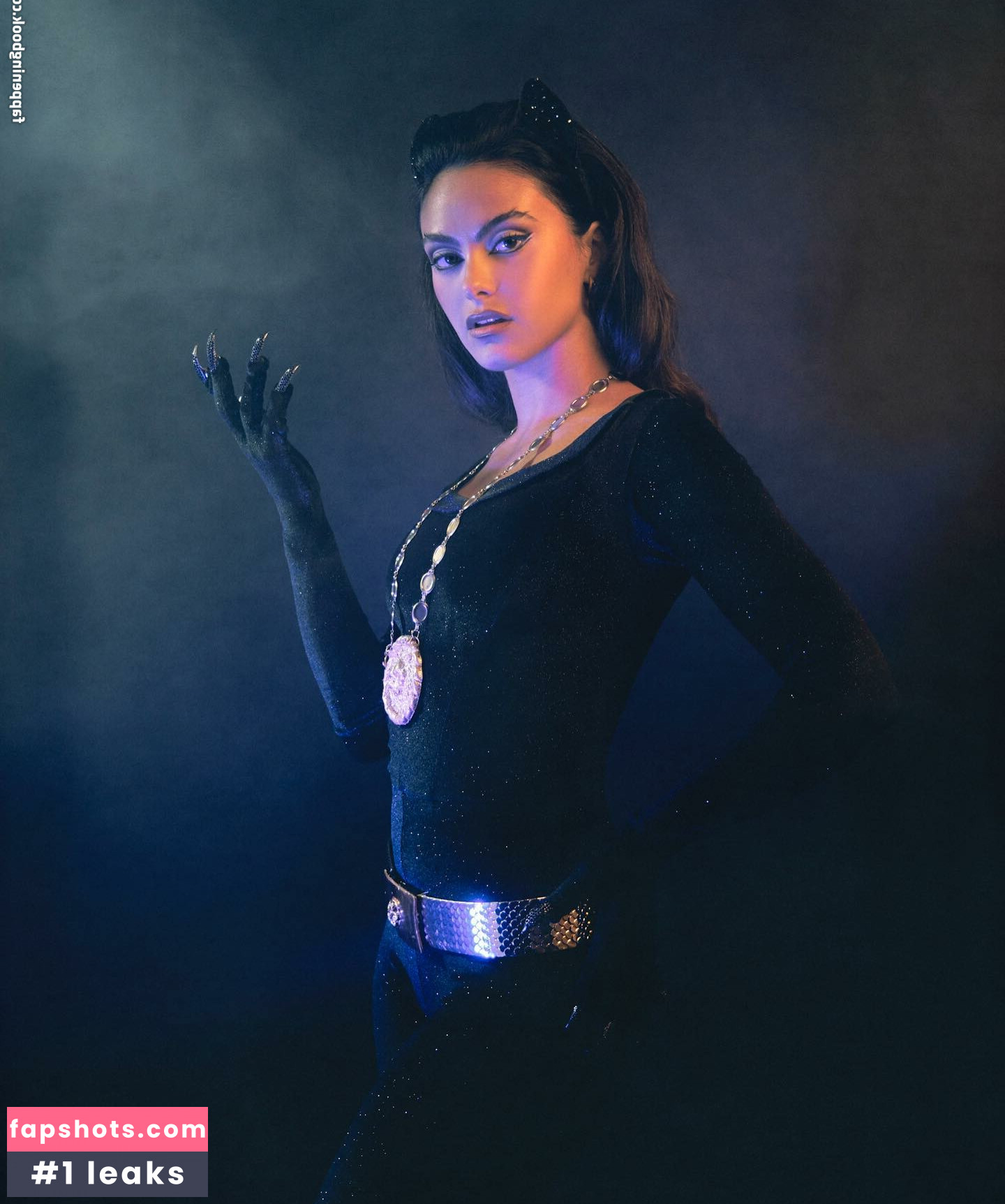 Camila Mendes gallery photo #289