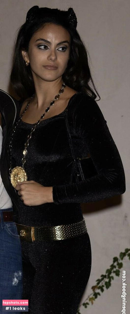 Camila Mendes gallery photo #291