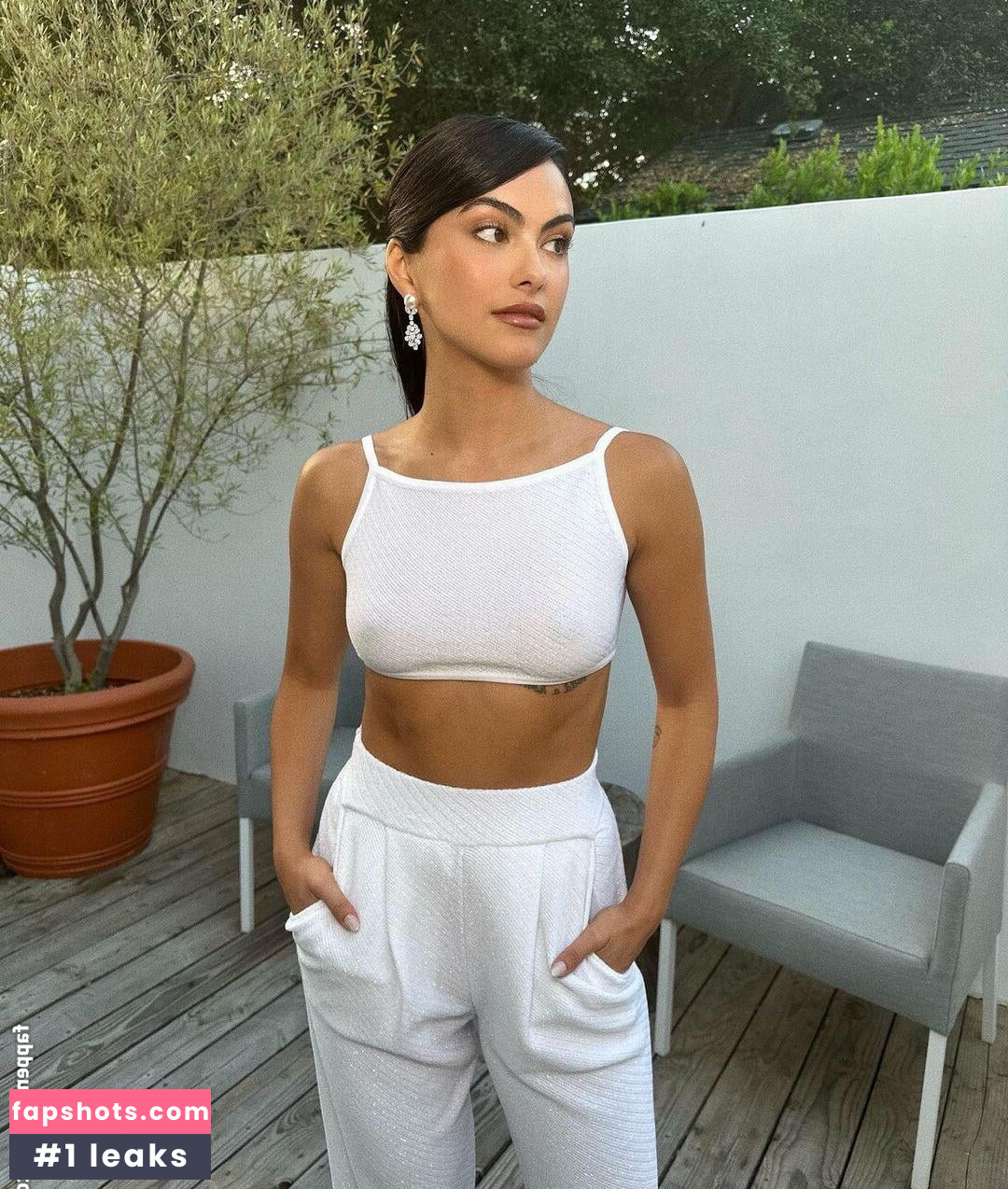 Camila Mendes gallery photo #308