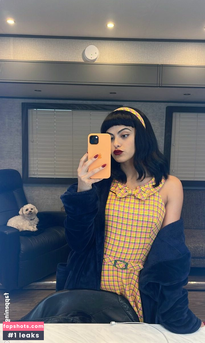 Camila Mendes gallery photo #349