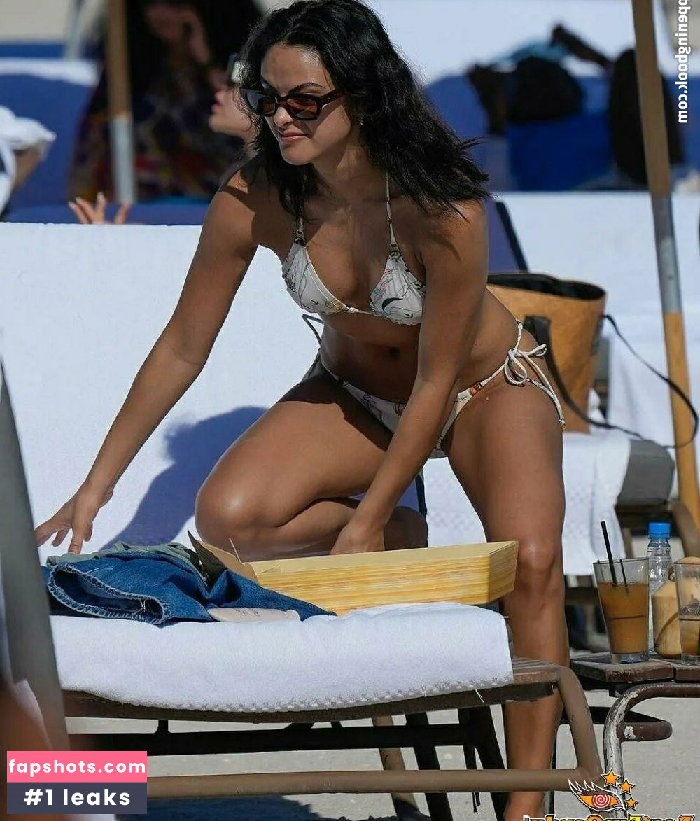 Camila Mendes gallery photo #39