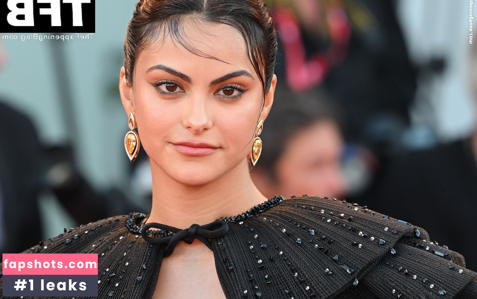 Camila Mendes gallery photo #393