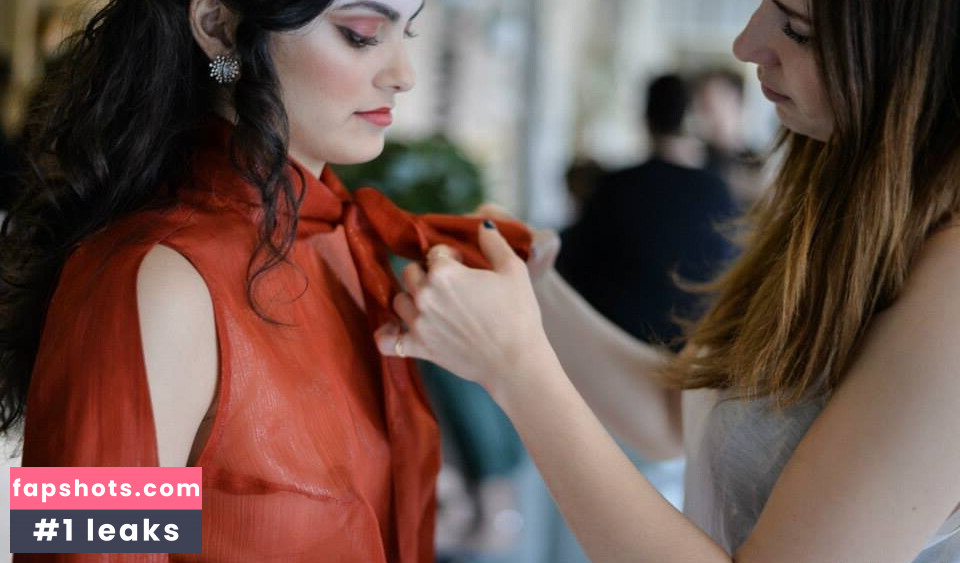 Camila Mendes gallery photo #412