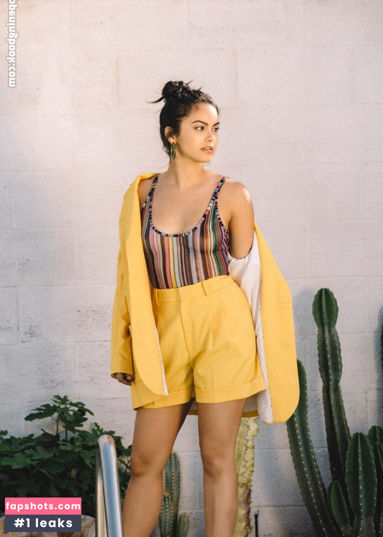 Camila Mendes gallery photo #417