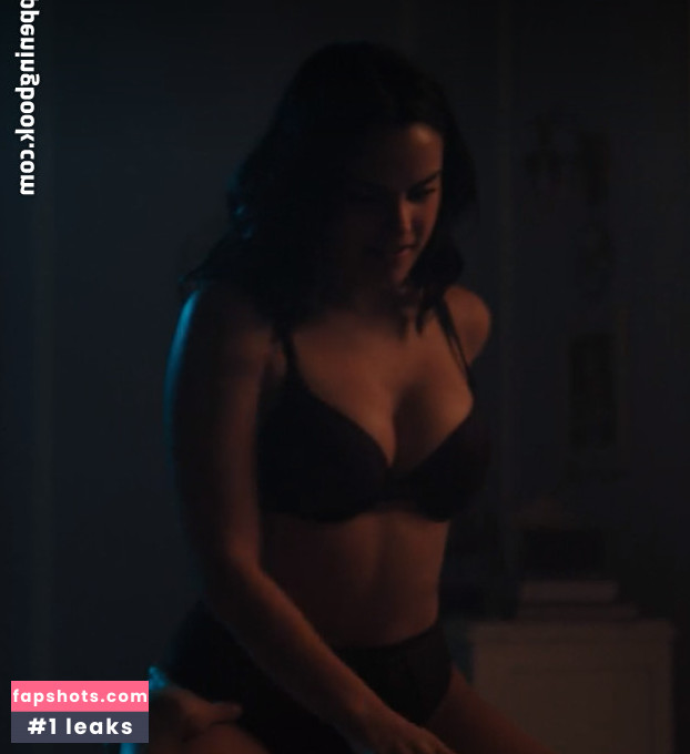 Camila Mendes gallery photo #418