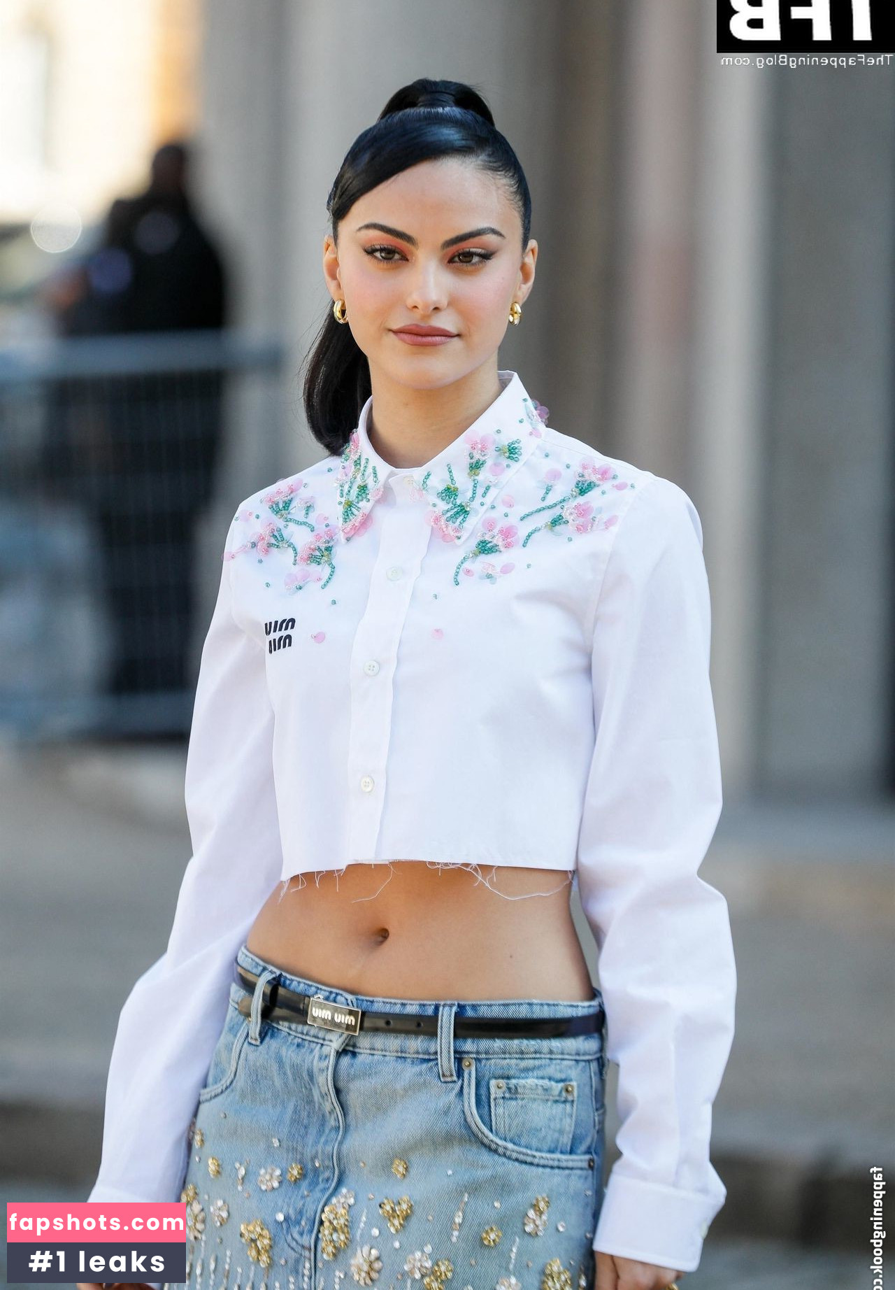 Camila Mendes gallery photo #460