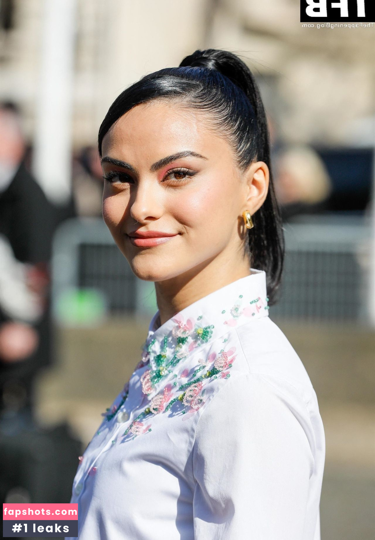 Camila Mendes gallery photo #462