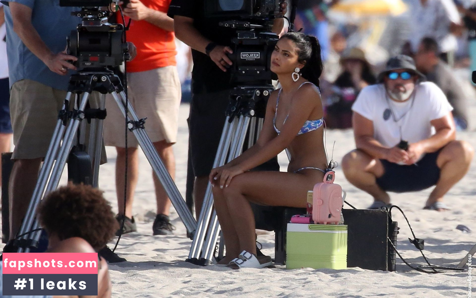 Camila Mendes gallery photo #562