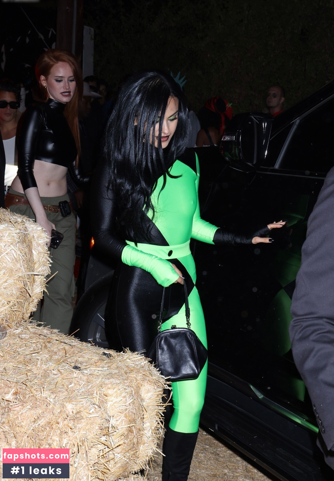 Camila Mendes gallery photo #61