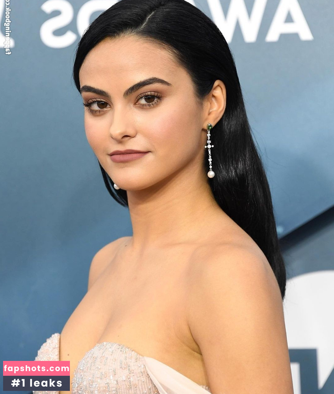 Camila Mendes gallery photo #602