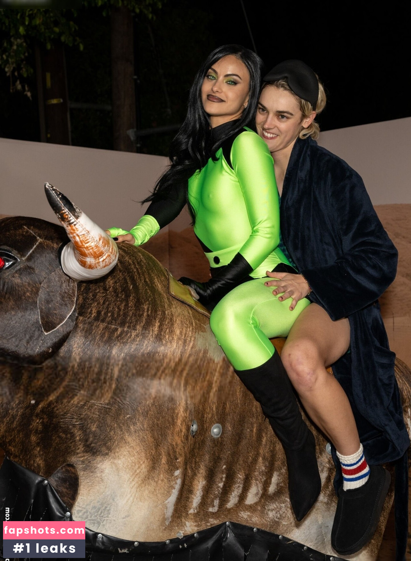 Camila Mendes gallery photo #66