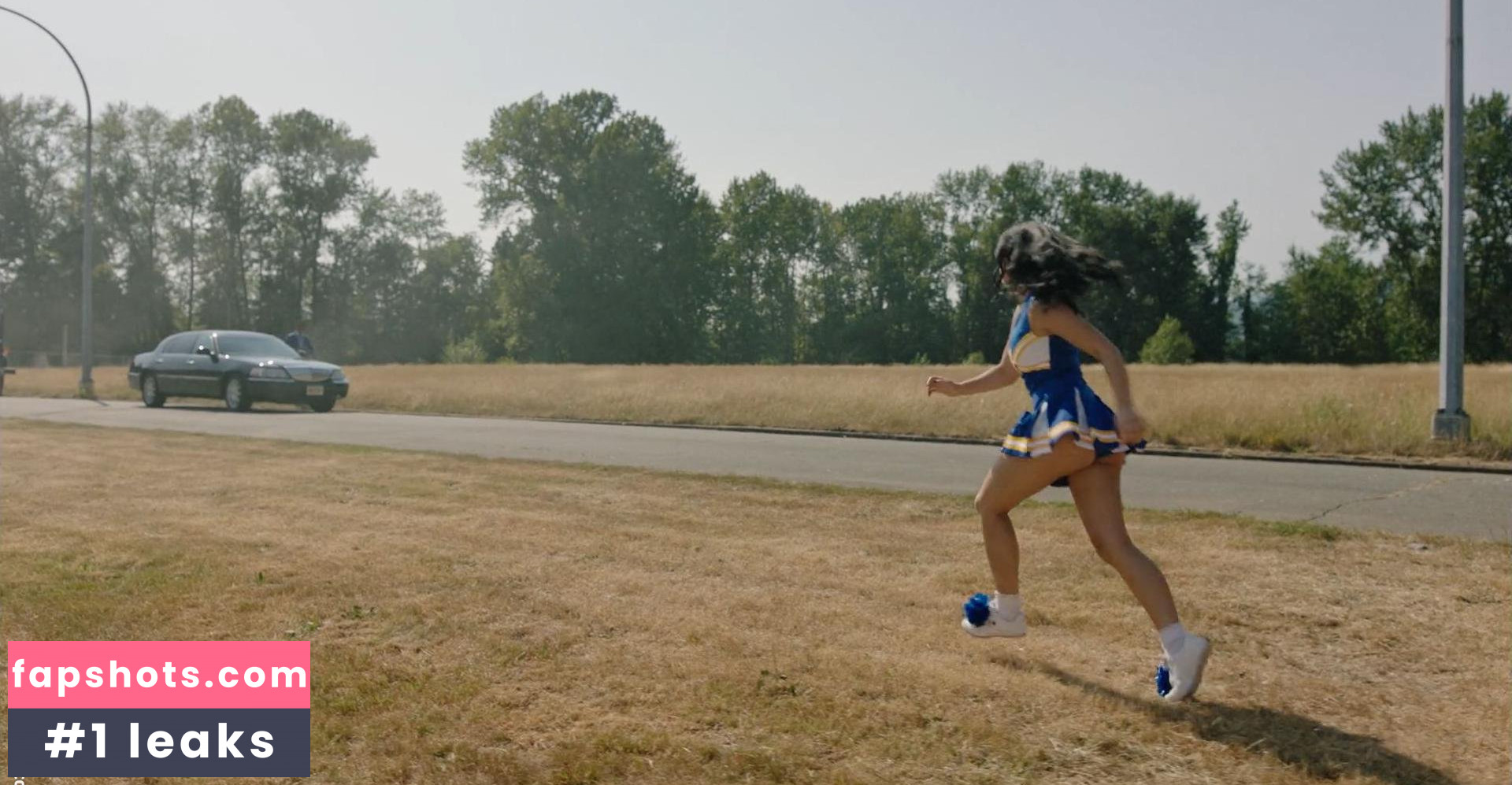 Camila Mendes gallery photo #659