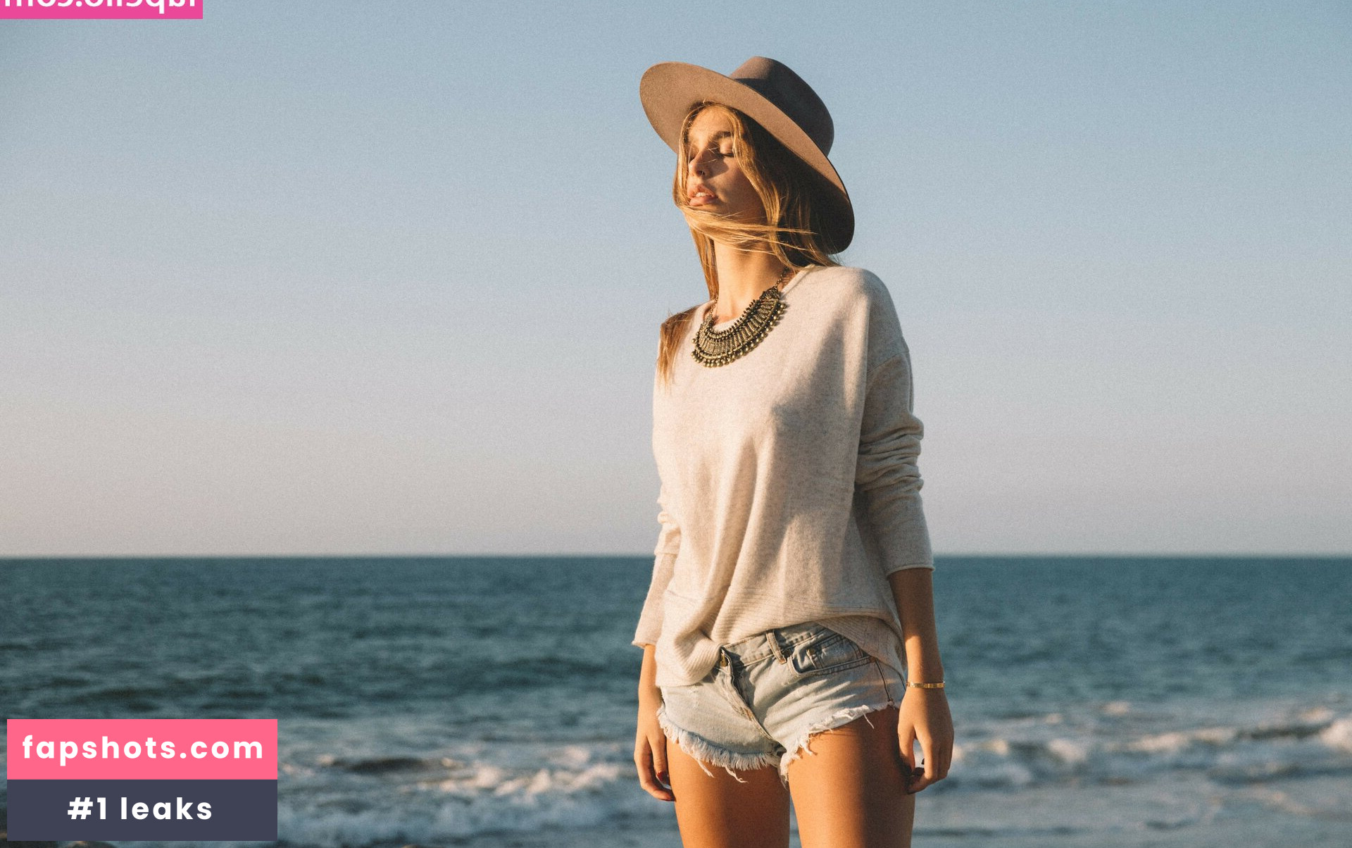 Camila Morrone Nahé úniky fotek pouze od fanoušků #439 - Fapshots