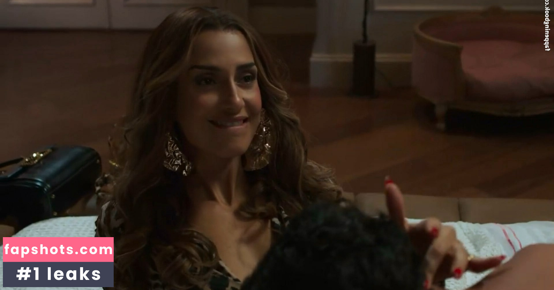 Camila Pitanga gallery photo #16