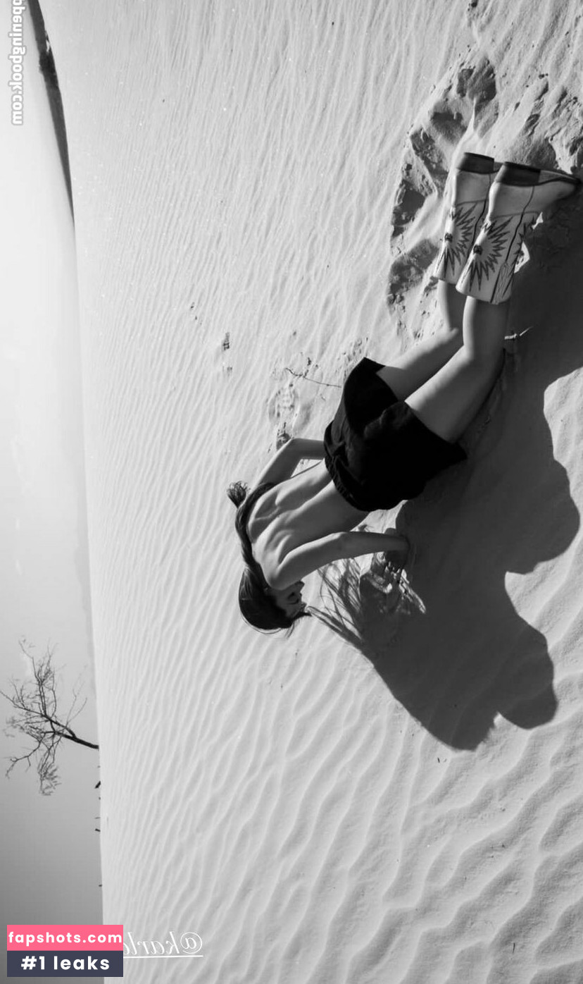 Camila Sodi gallery photo #37