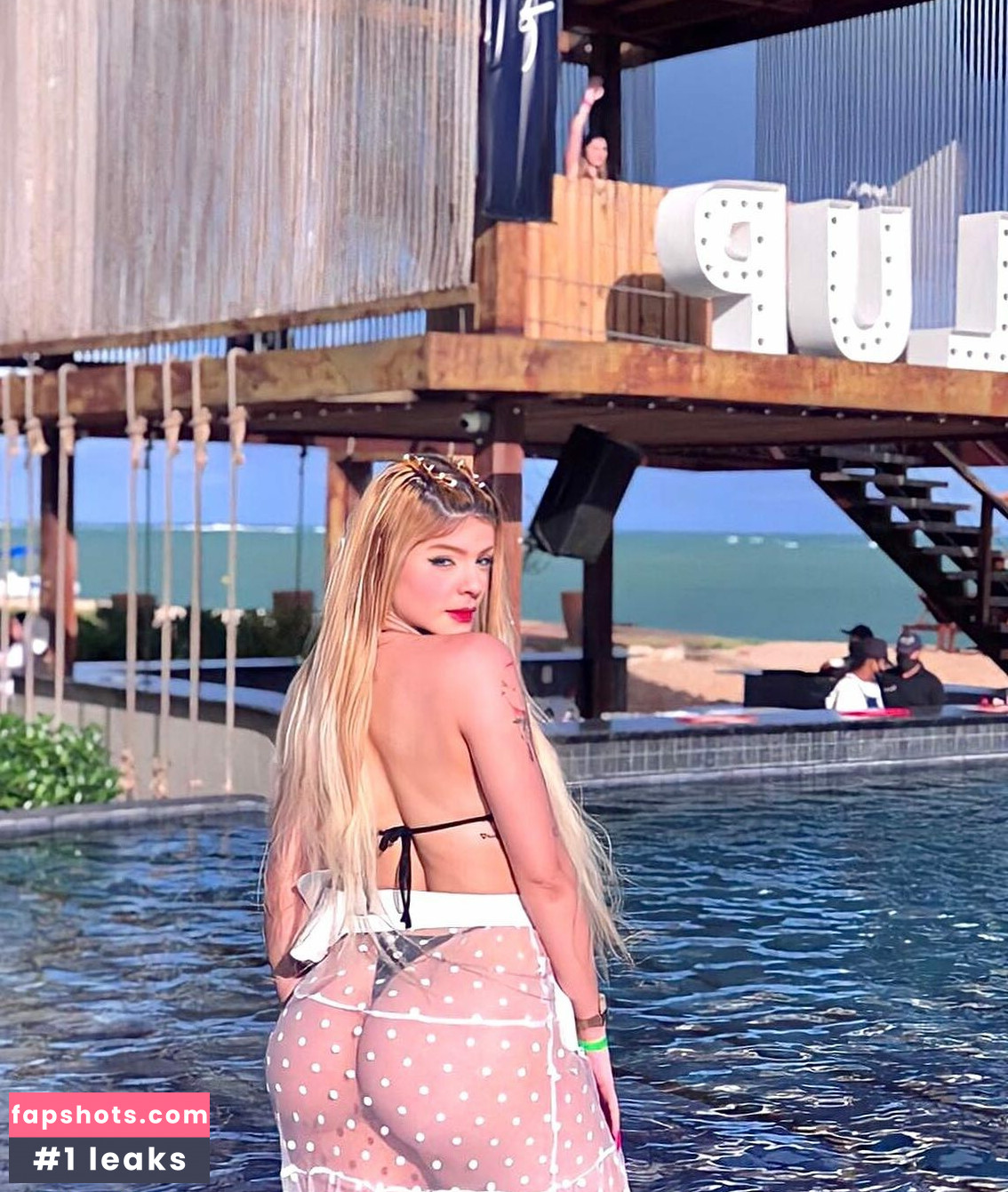 camilaferreirai nude babe gallery