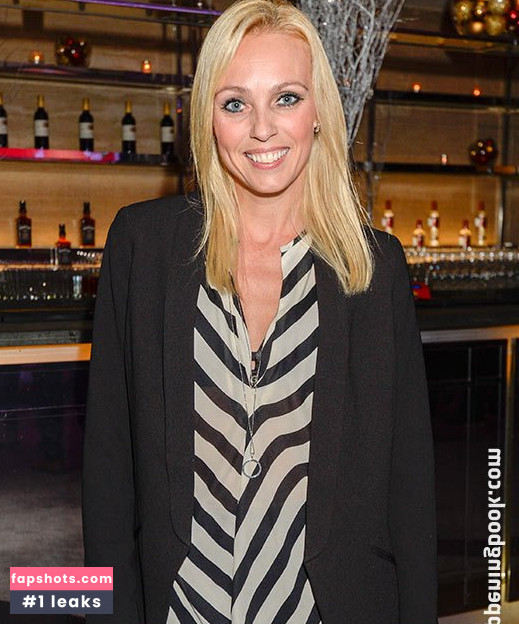 Camilla Dallerup gallery photo #5