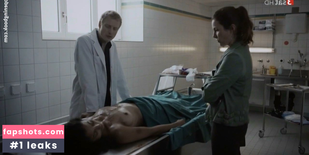 Camilla Gomes dos Santos Nude Leaks OnlyFans Photos #2 - Fapshots