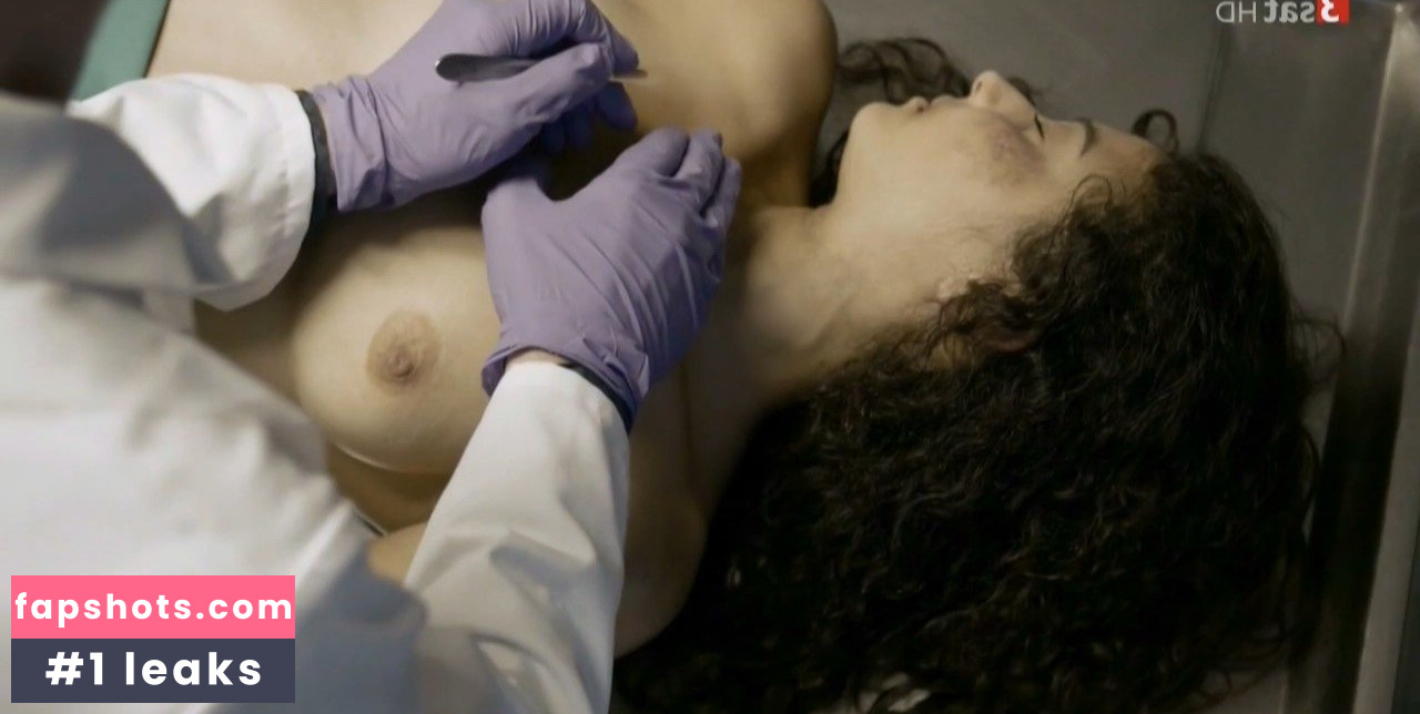 Camilla Gomes dos Santos Nude Leaks OnlyFans Photos #4 - Fapshots