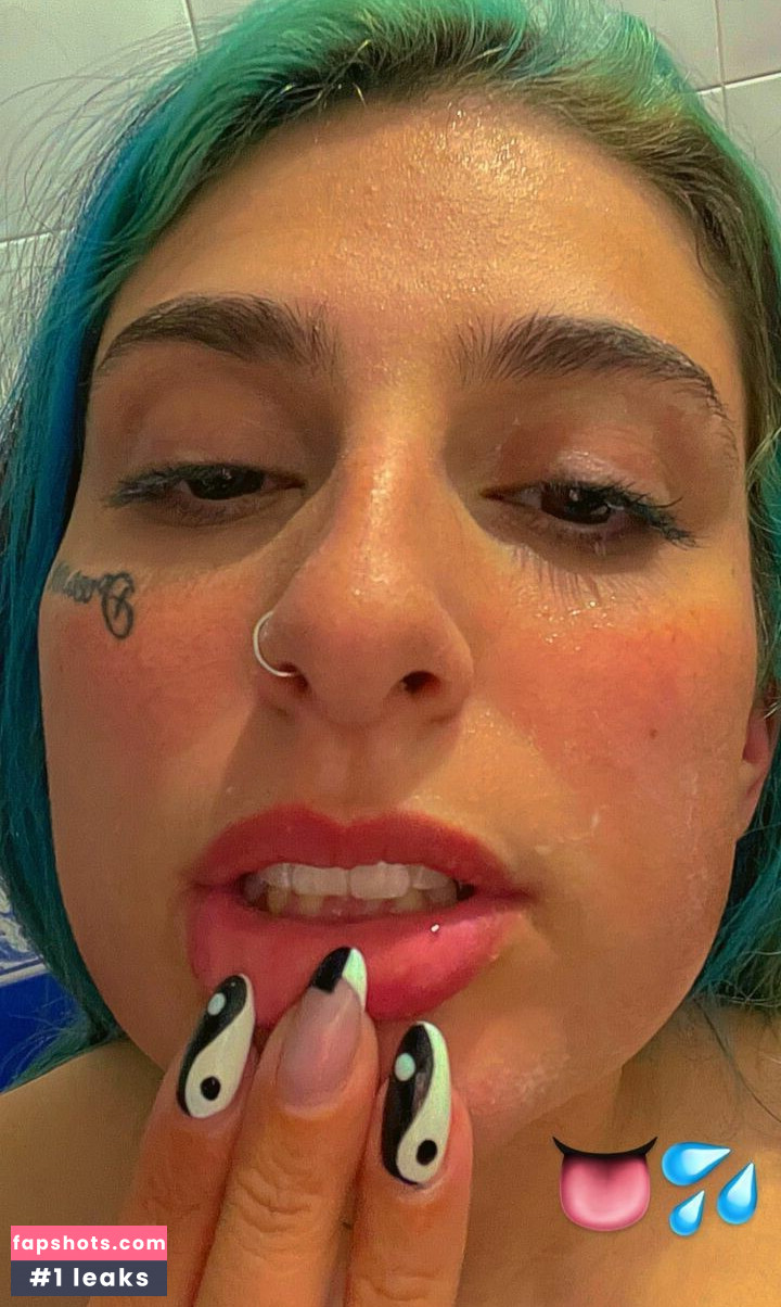 Camilla Leotta gallery photo #19