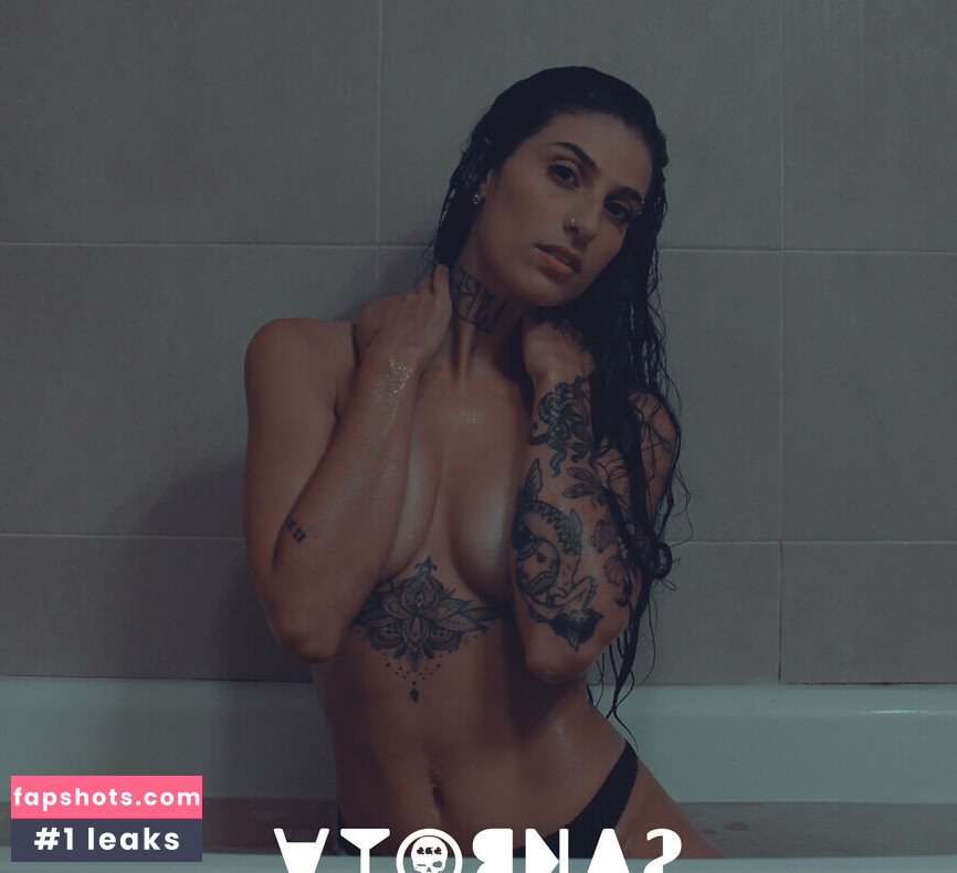 Camilla Leotta gallery photo #26