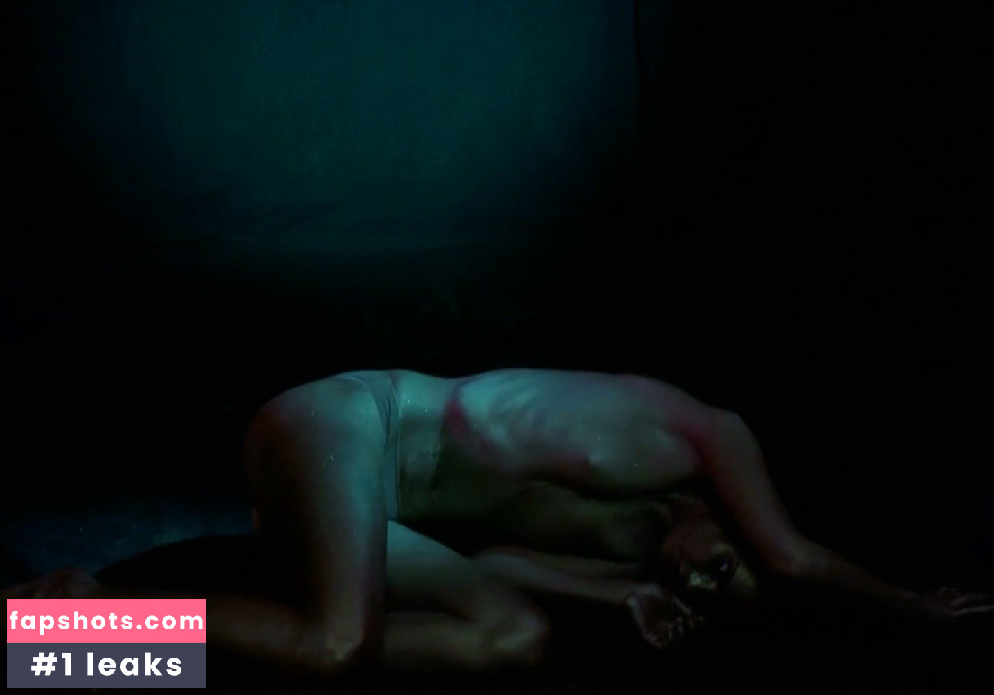 Camilla Rutherford gallery photo #4