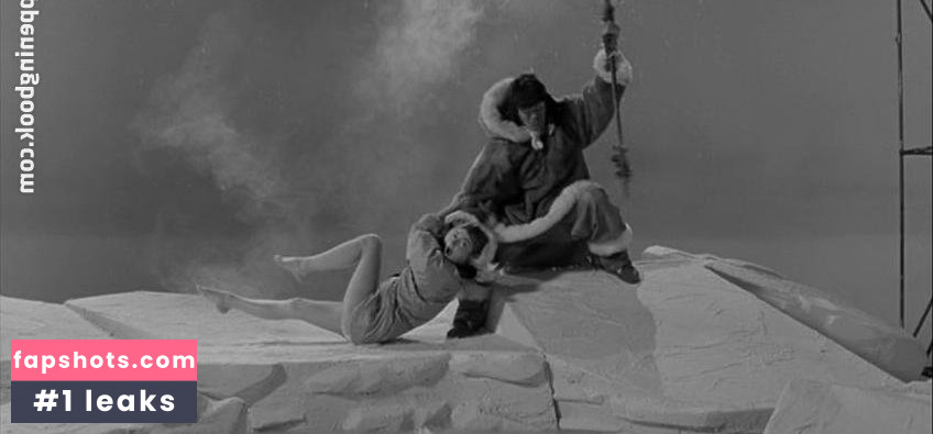 Camilla Rutherford gallery photo #8