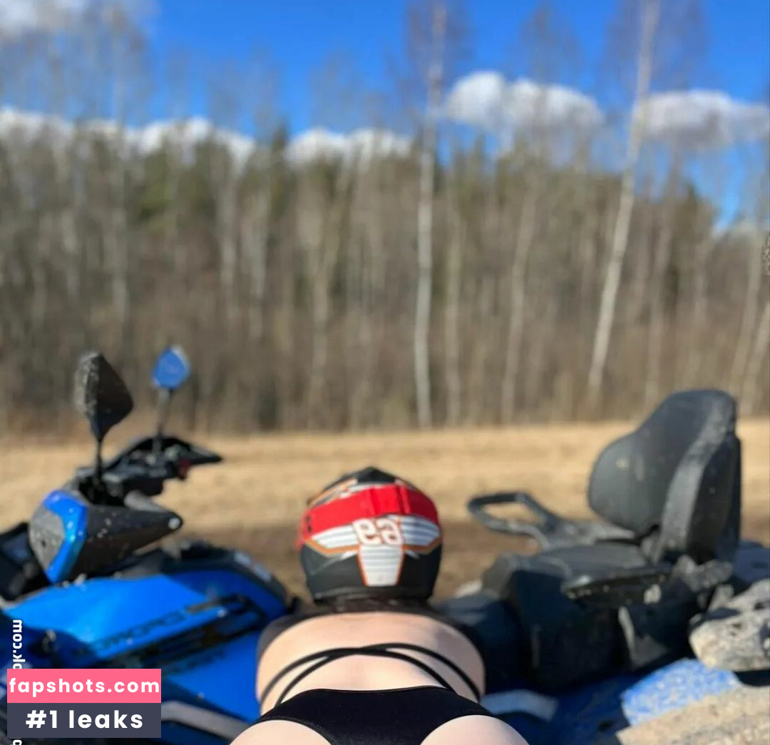 camillaisbored Filtración Desnuda OnlyFans Foto #18 - Fapshots