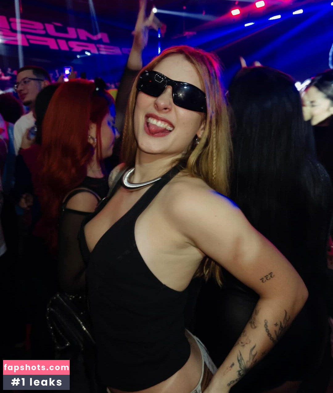 Camille Andretto gallery photo #5