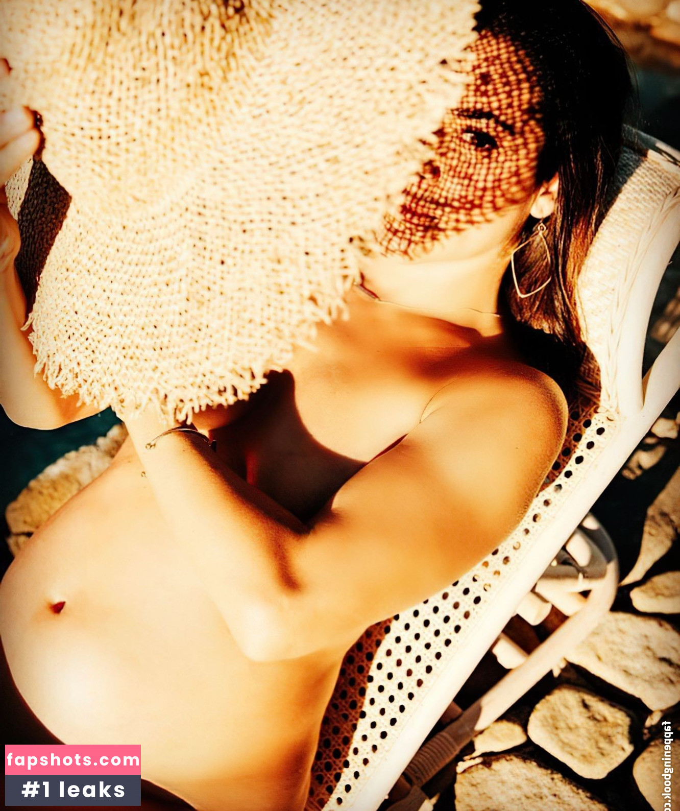 Camille Guaty gallery photo #7