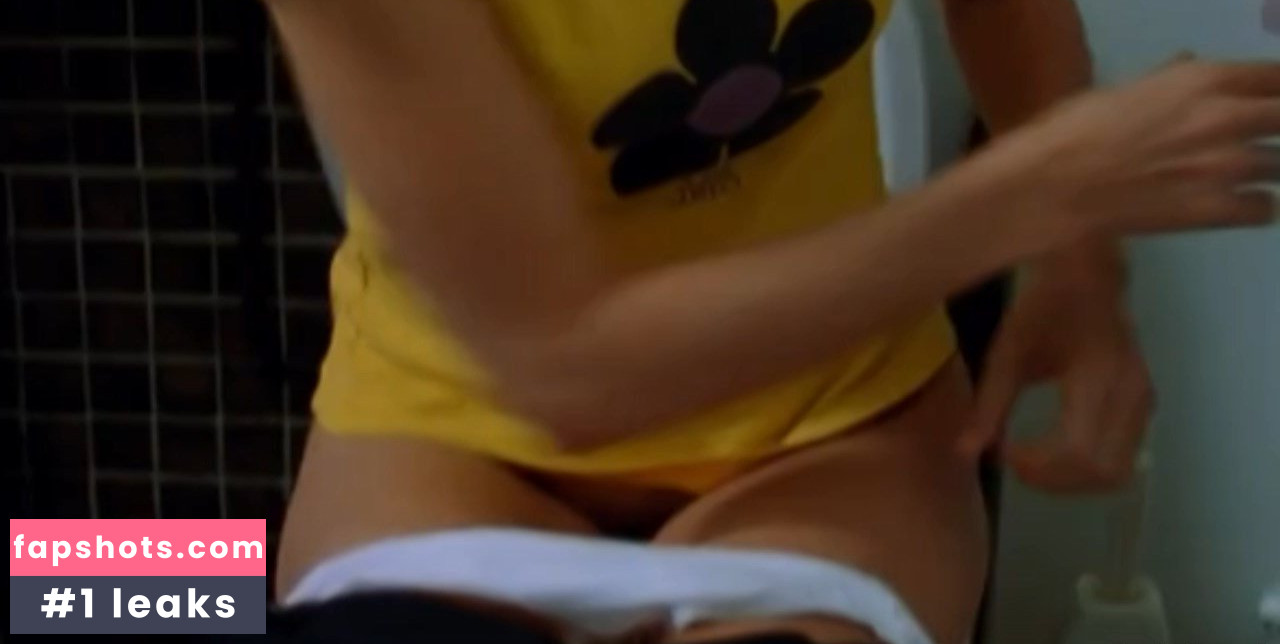 Camille Japy gallery photo #6