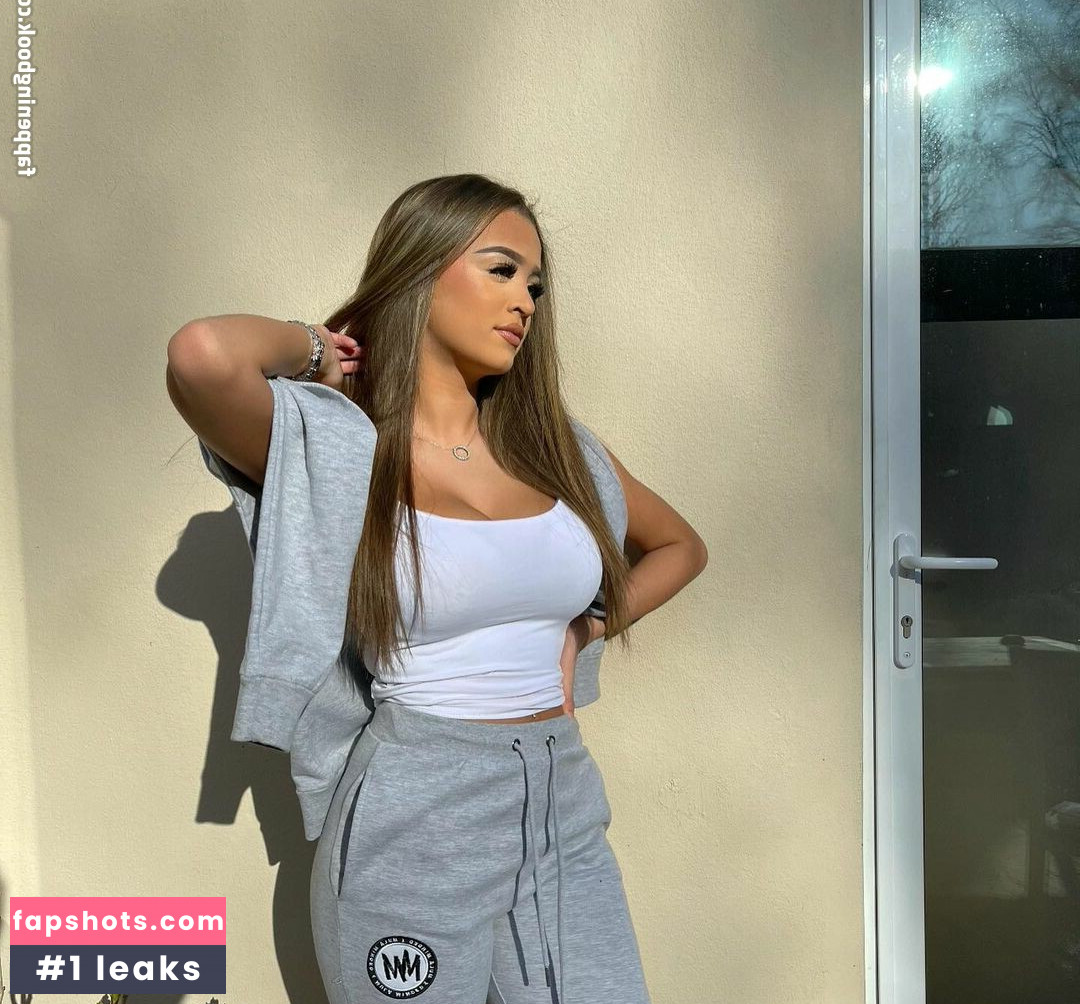 Camille Kathleen Bennetton gallery photo #33