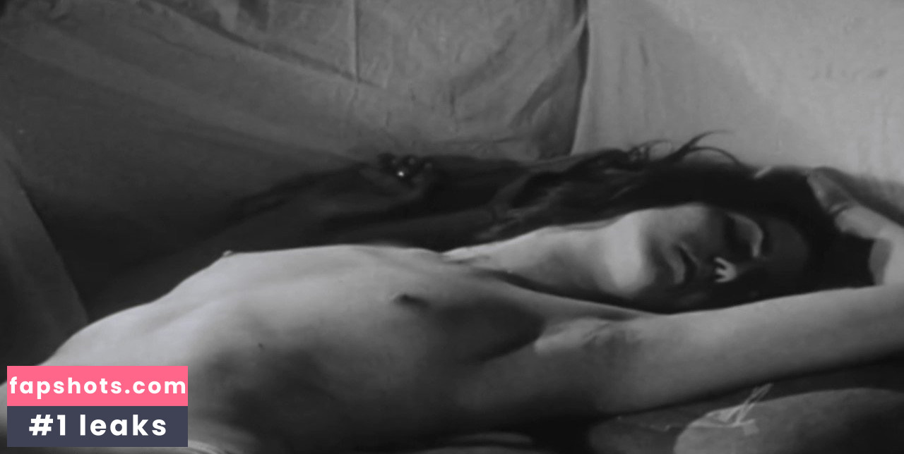 Camille Pelle Nude Leaks OnlyFans Photos #2 - Fapshots