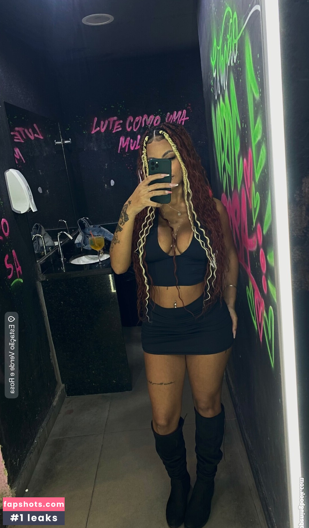 Camille Perez gallery photo #4