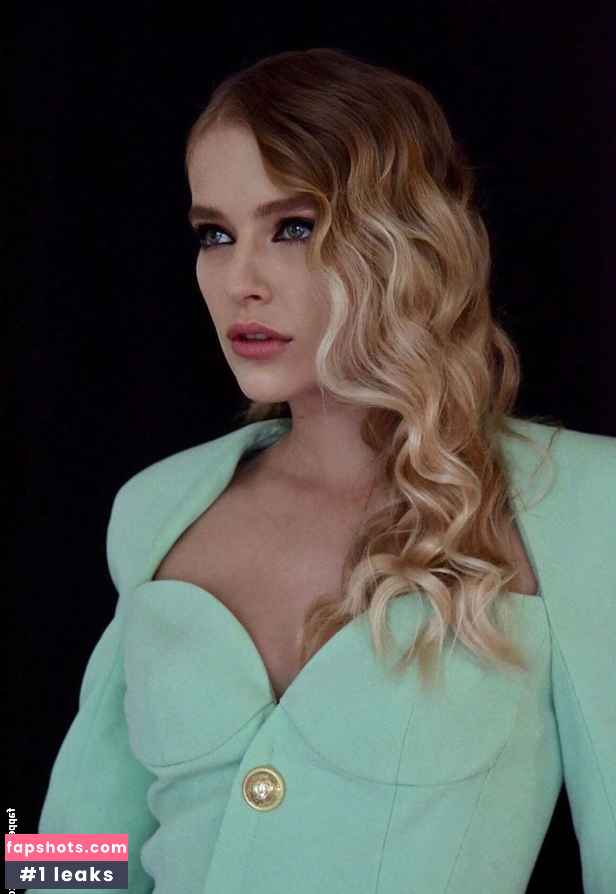 Camille Razat nude babe gallery