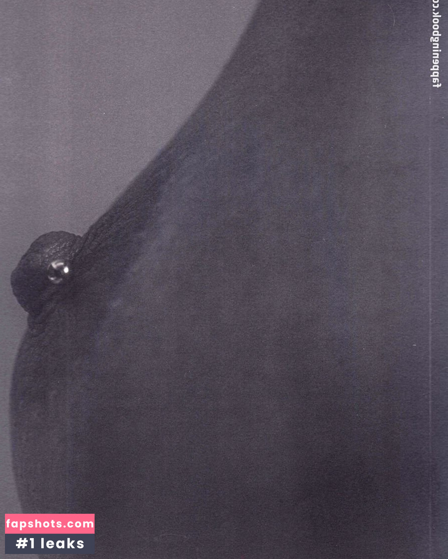 Camille Rowe gallery photo #154