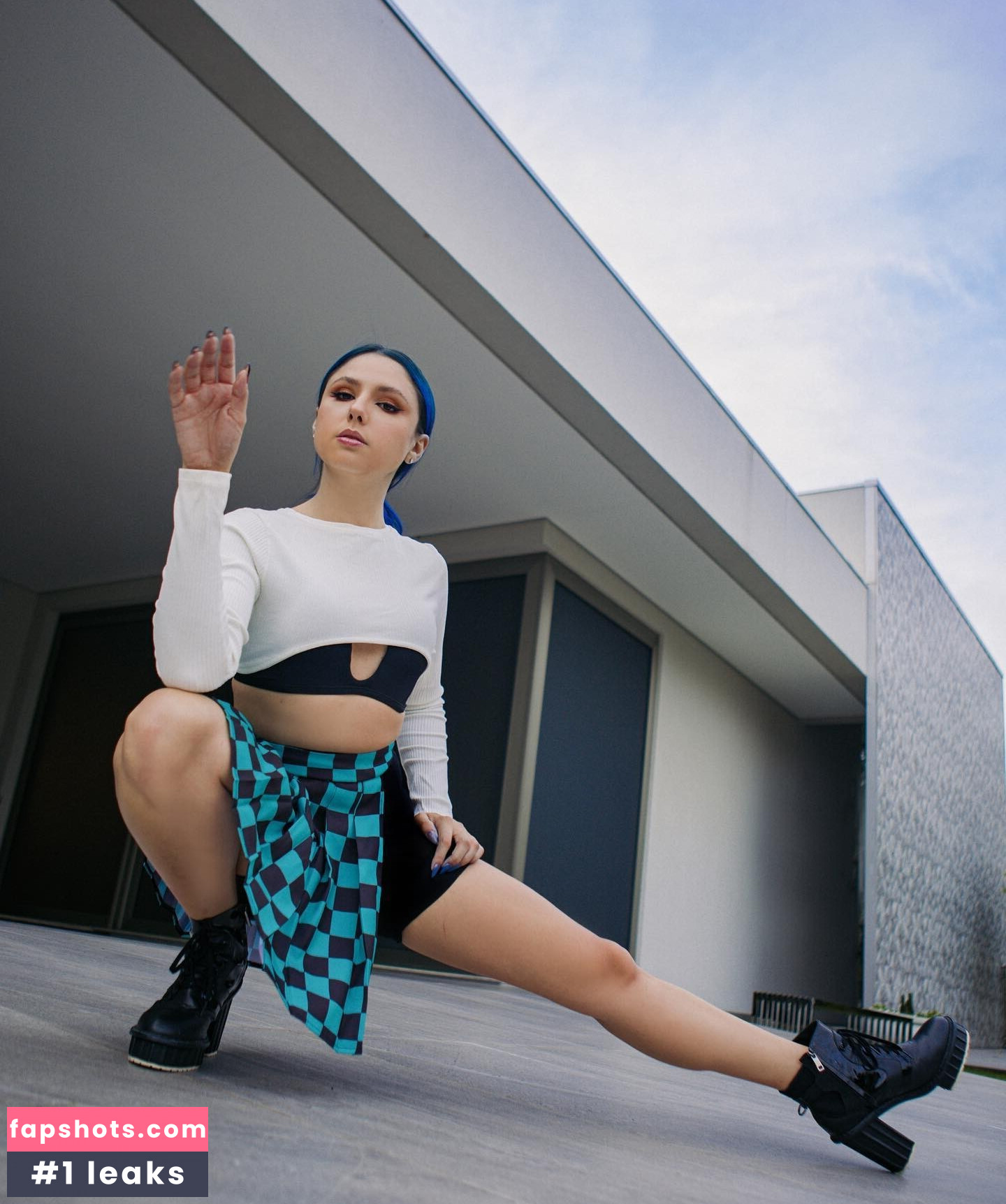 CamilotaXP gallery photo #23