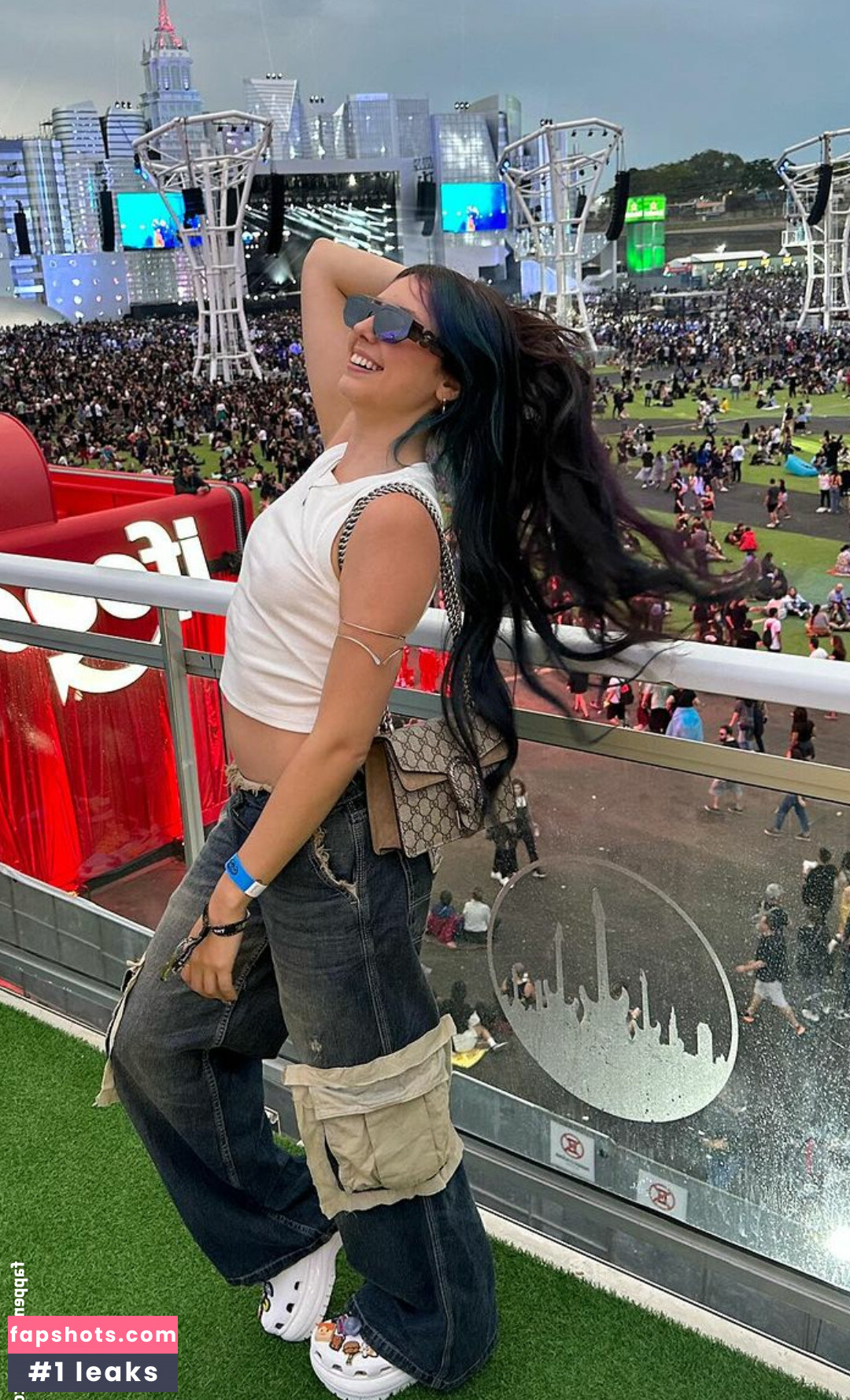 CamilotaXP nude babe gallery