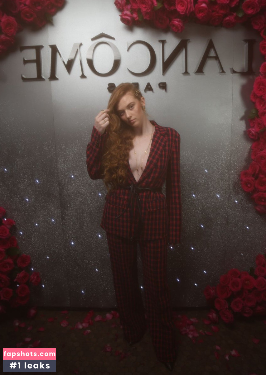 Camren Bicondova gallery photo #26