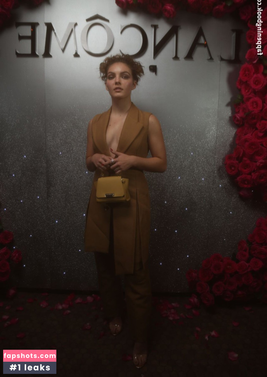 Camren Bicondova gallery photo #49